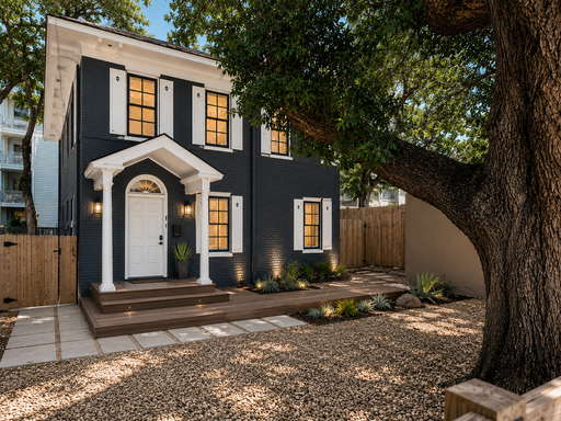 2623 Salado St - House with front and back yard in the hart of WC – photo 1