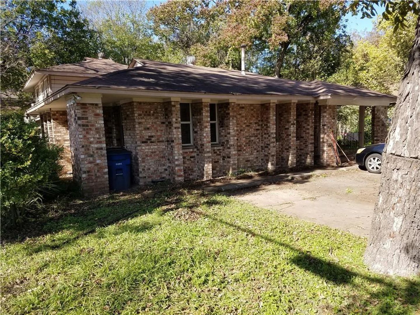 Austin Apartment: 4500 Avenue D