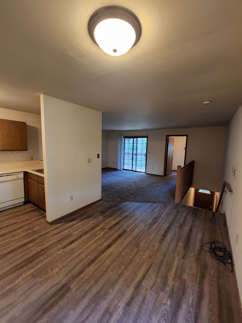 South Milwaukee Apartment: 273 N. Chicago Ave