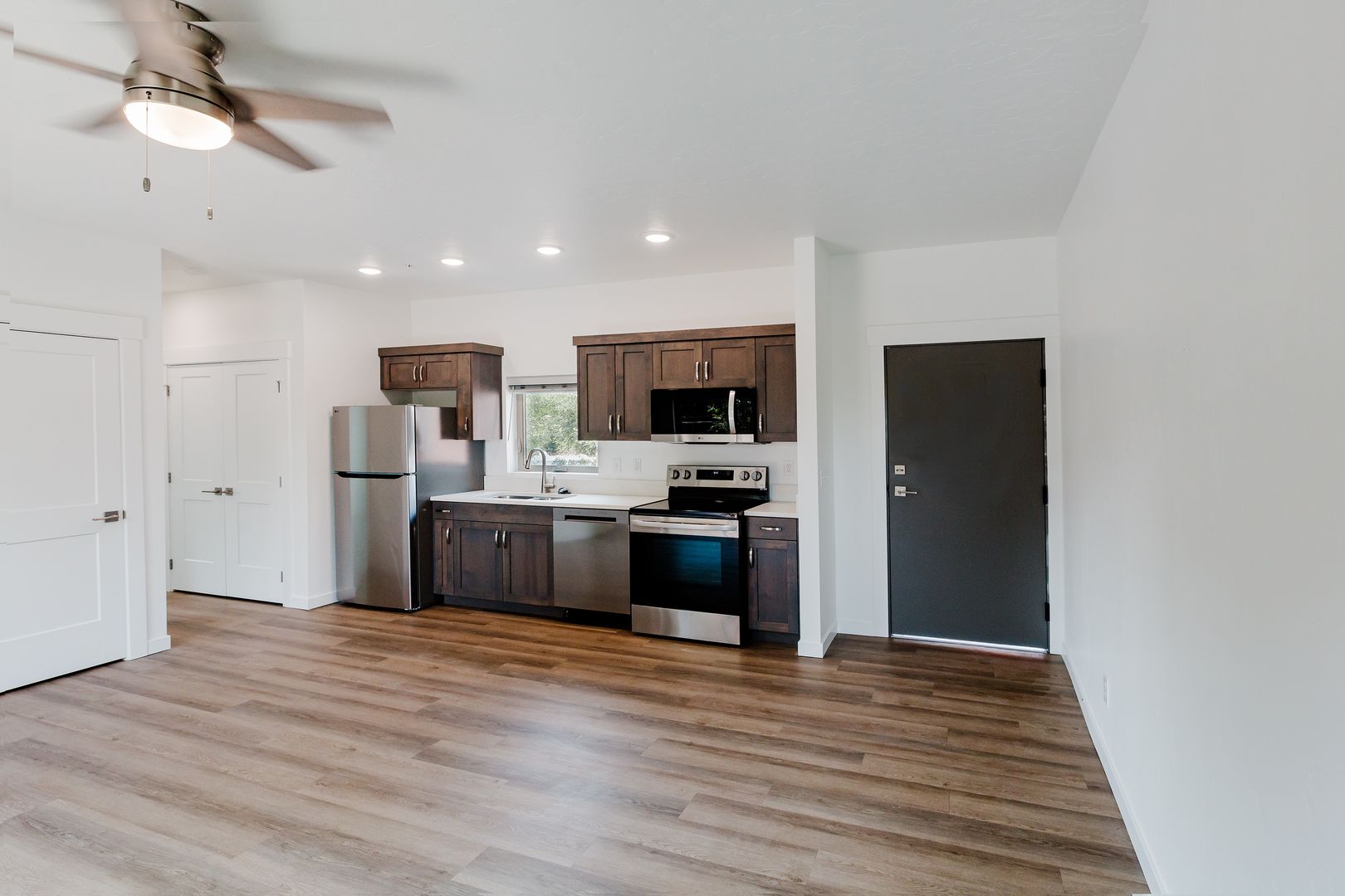 Boise Apartment: 1805 W. Overland Rd.