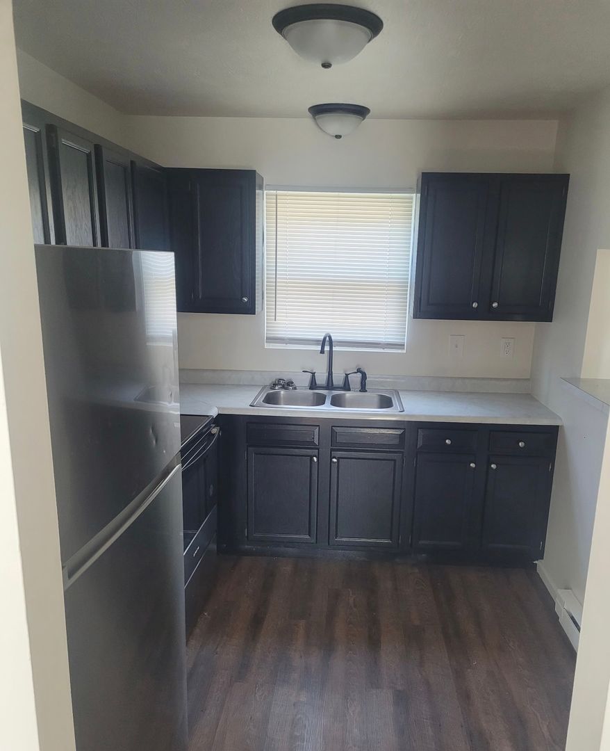 Aurora Apartments 6 of 14