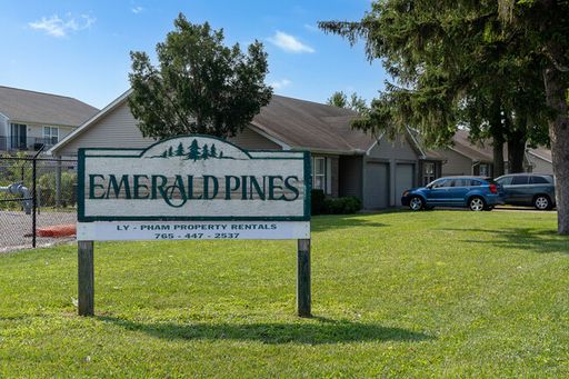 Peaceful Living at Emerald Pines Apartments & Duplexes – Lafayette, IN – photo 1