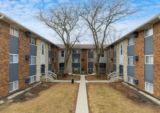 Comfortable, Affordable Living at First Flats — Kokomo, IN