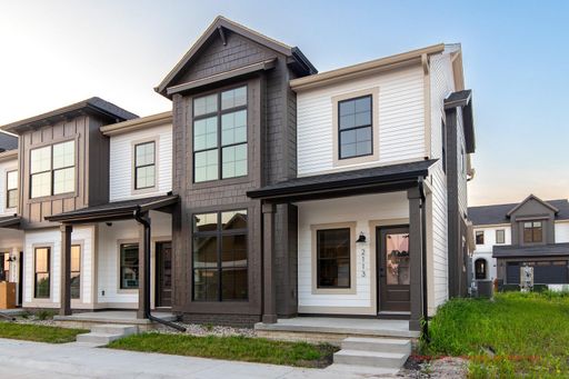 Premium Ames Townhome located at Hayden's Ridge! – photo 1