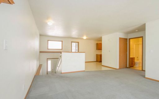 4 BR Corner - Spacious 2 Story in Central Ames – photo 1