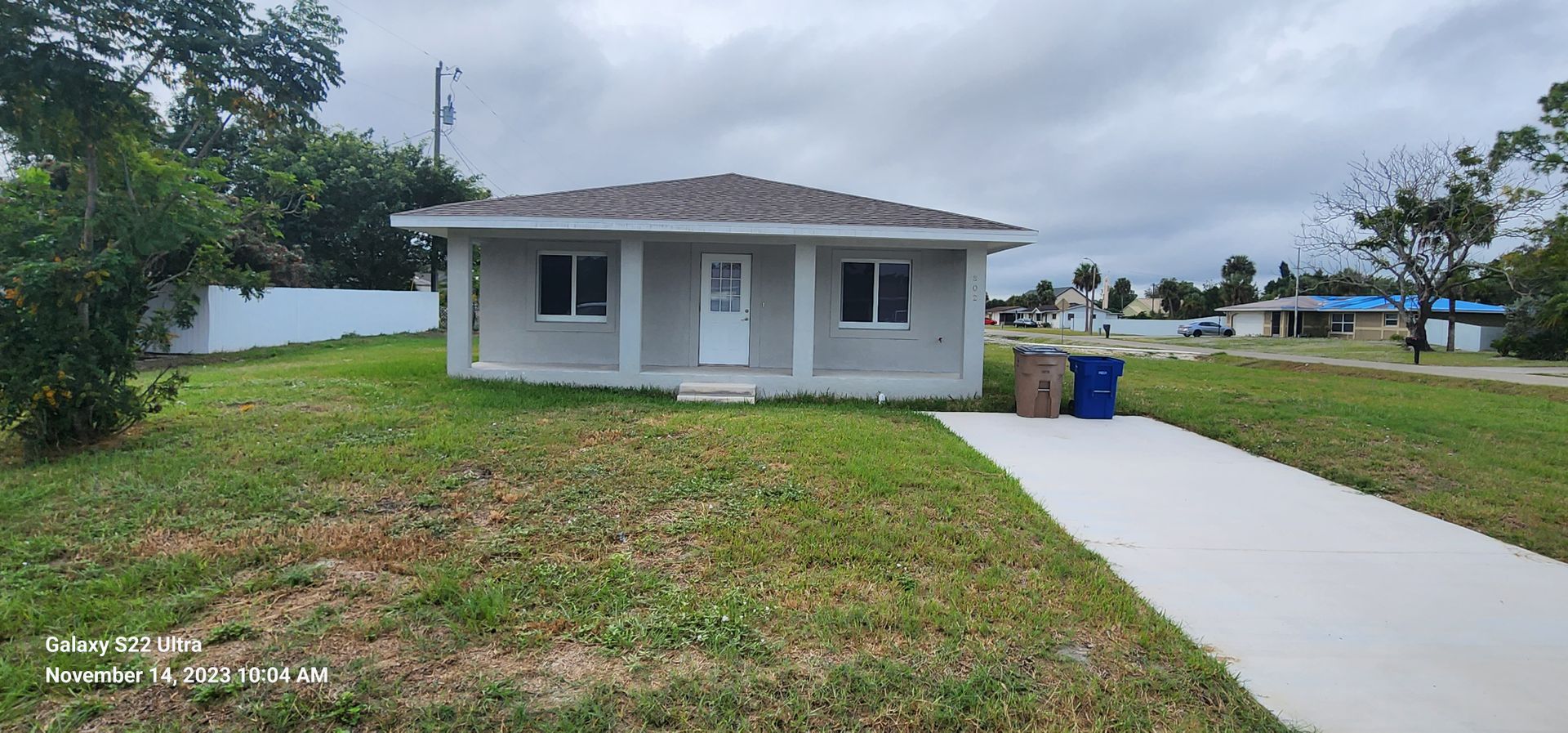 802 E JASMINE RD 2 of 11