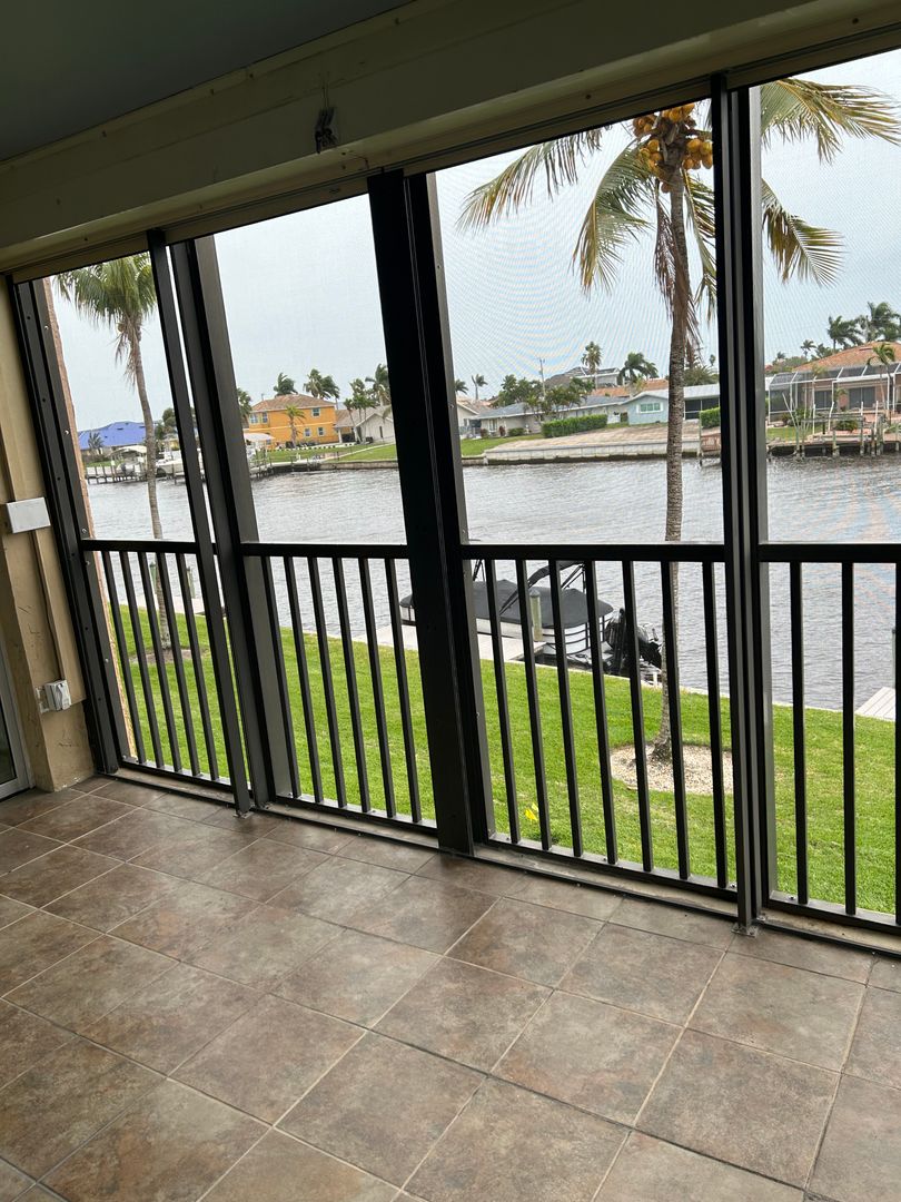 4260 SE 20TH PL APT 208 9 of 12