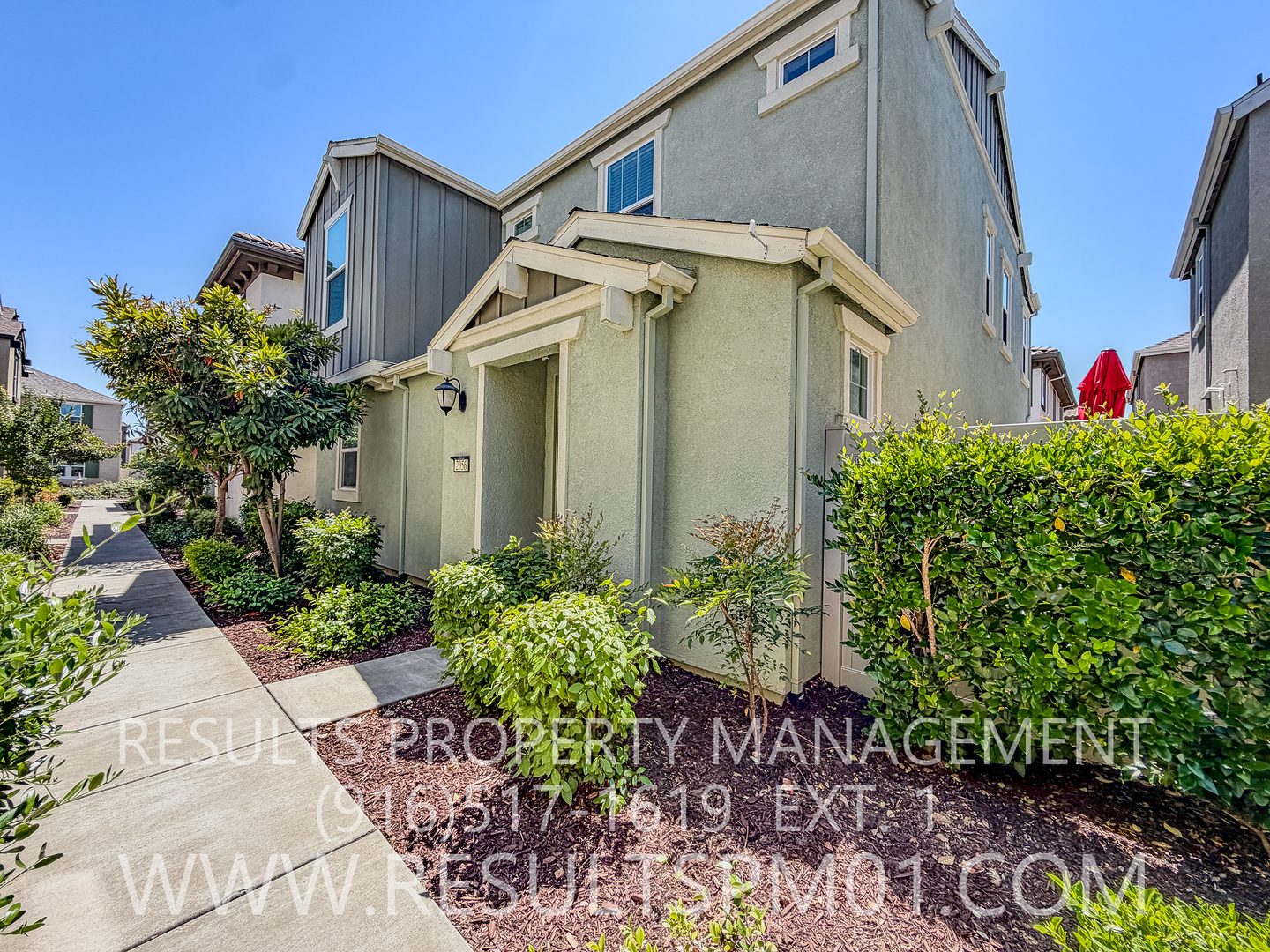 Roseville House: 2056 Honey Church Place