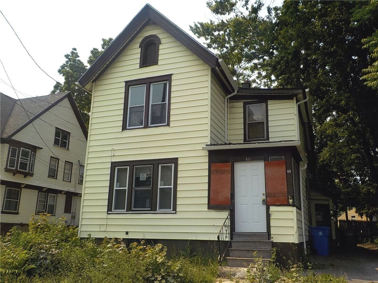 Rochester Apartment: 60 Romeyn Street
