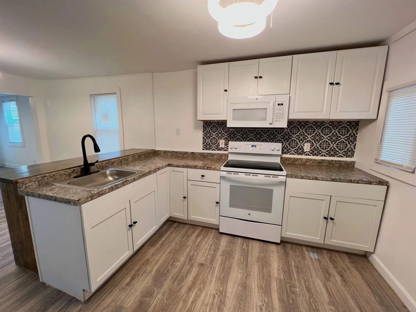 Rochester House: 157 Dr Samuel McCree Way