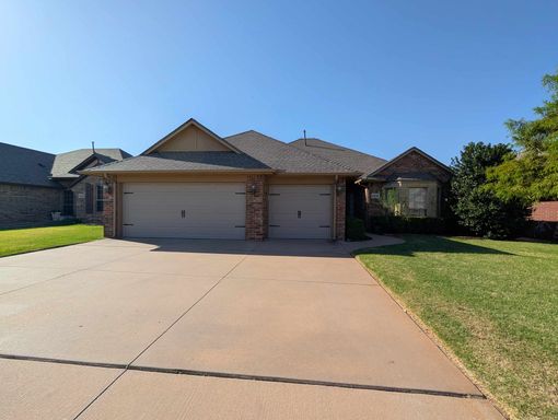 Spacious Home in a Great Edmond Location – photo 1
