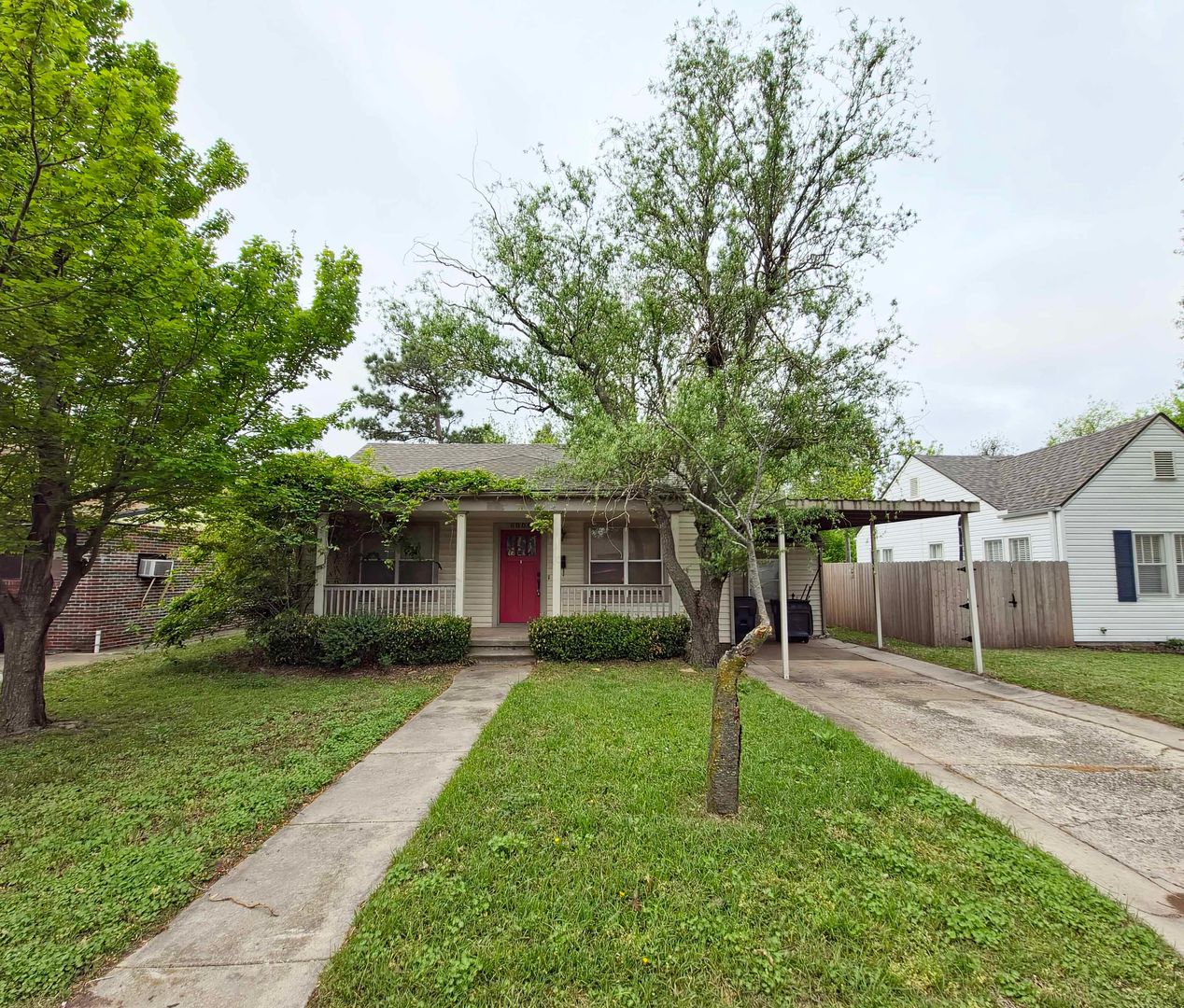 Bethany House: 6806 NW 45th St