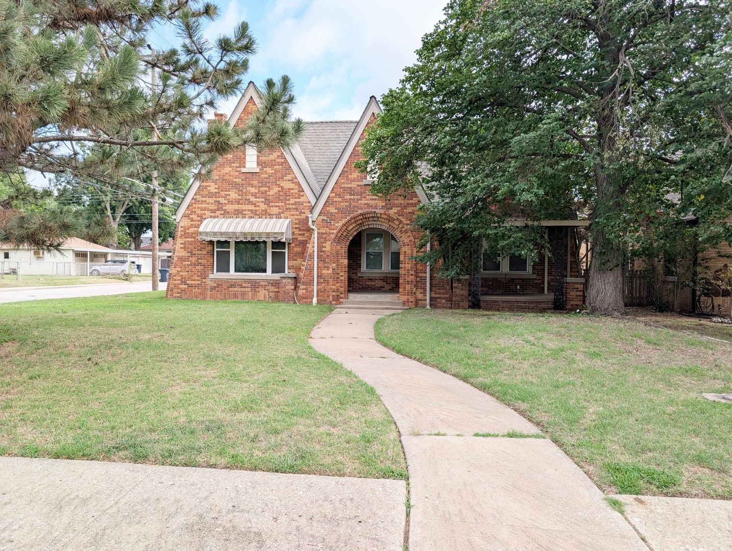 Oklahoma City House: 3145 NW 21st St