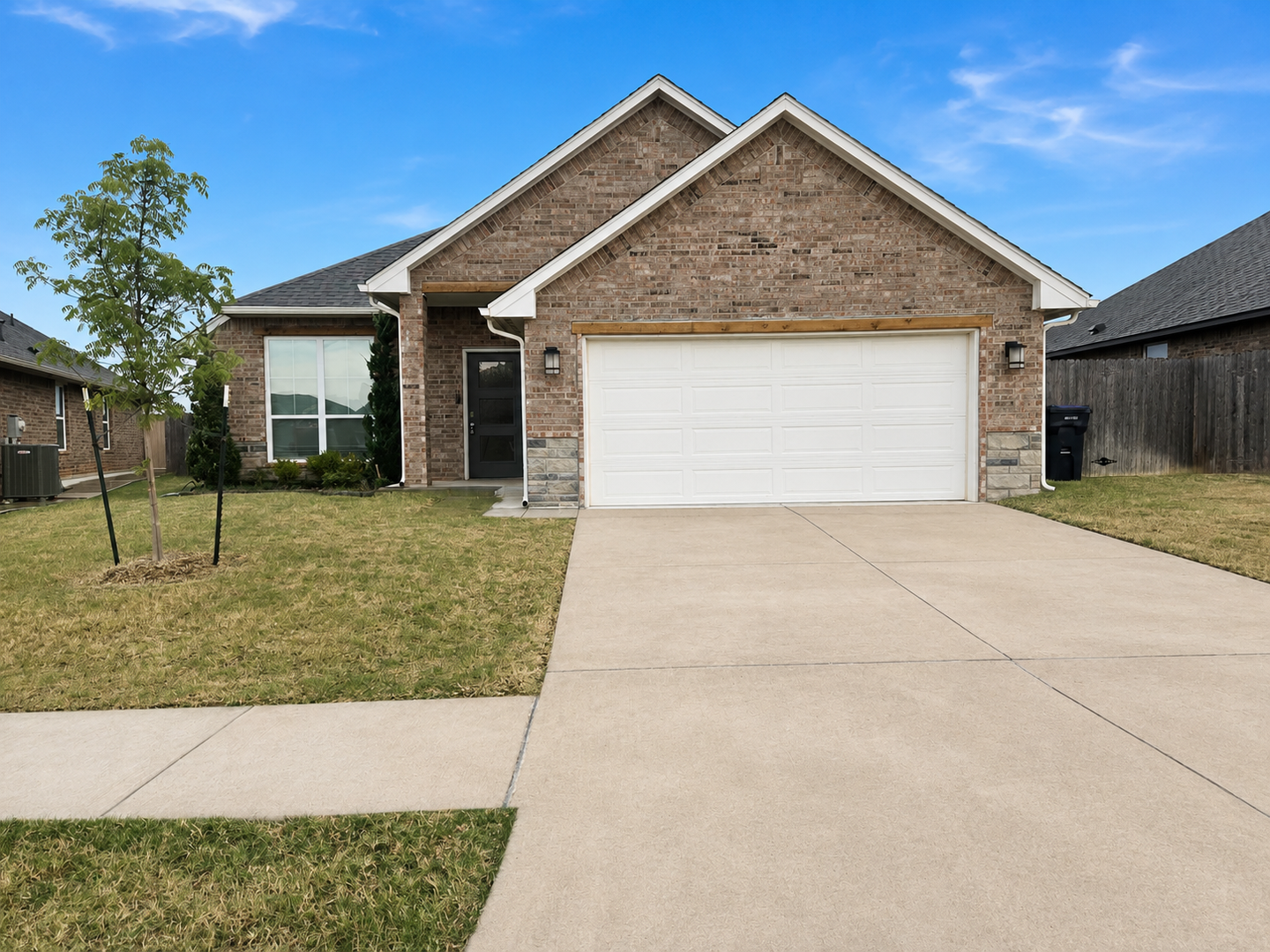Piedmont House: 12617 NW 139th St