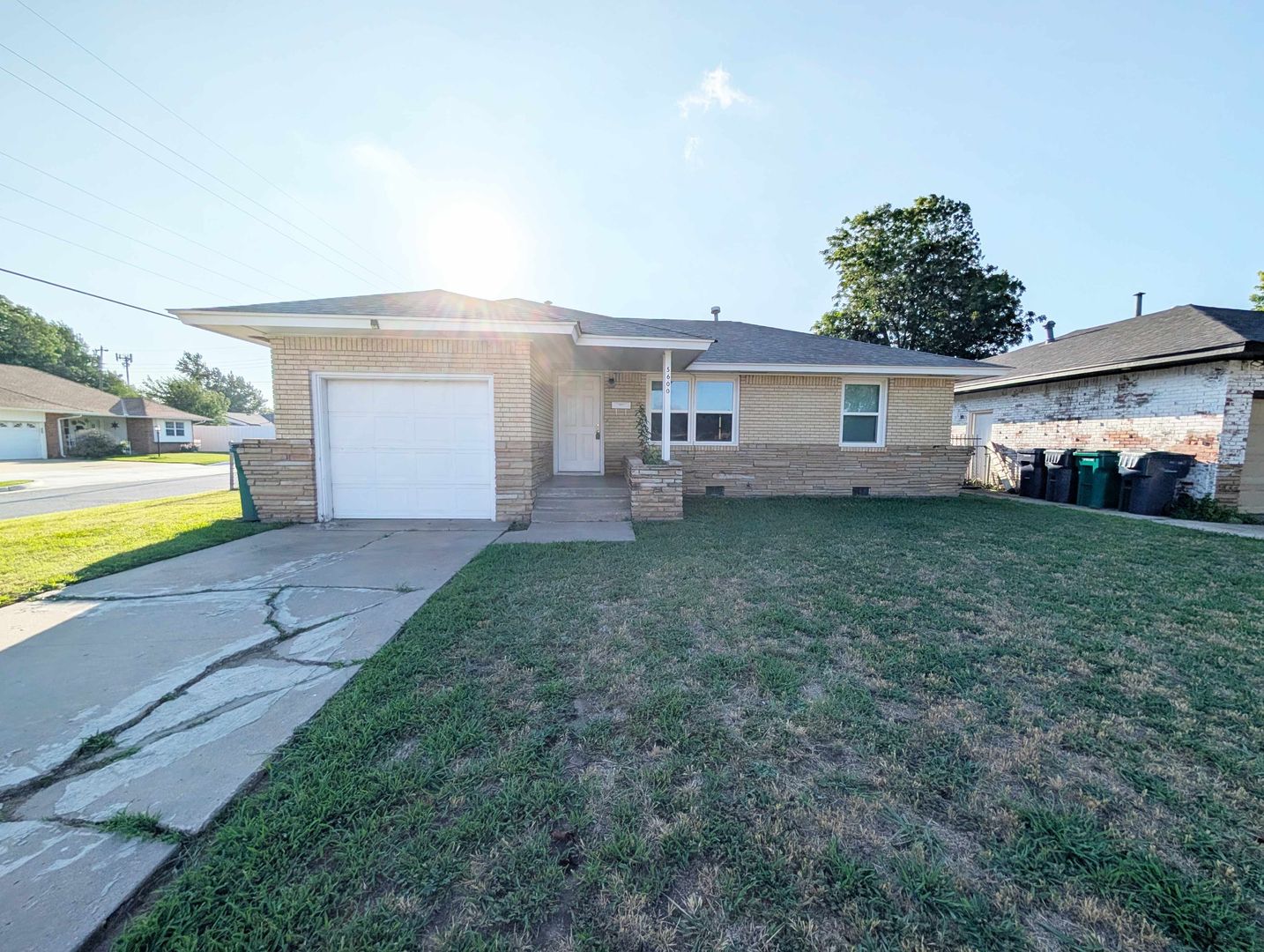 Oklahoma City House: 5600 S Rockwood Ave