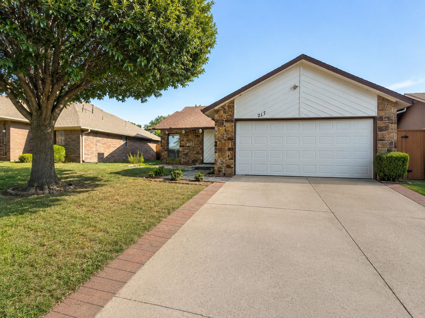Oklahoma City House: 217 Cypress Dr