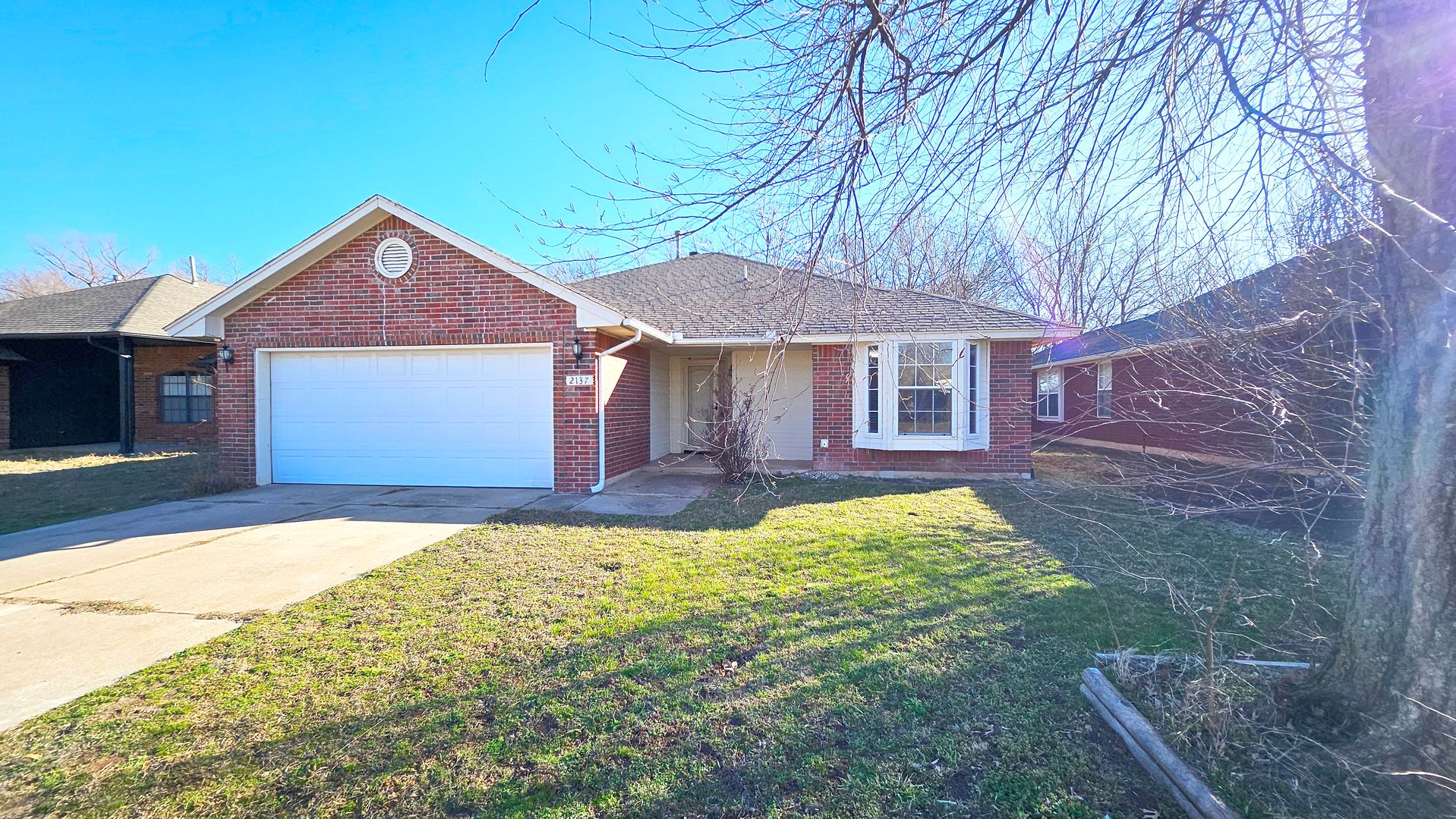 Norman House: 2137 Harbor Dr