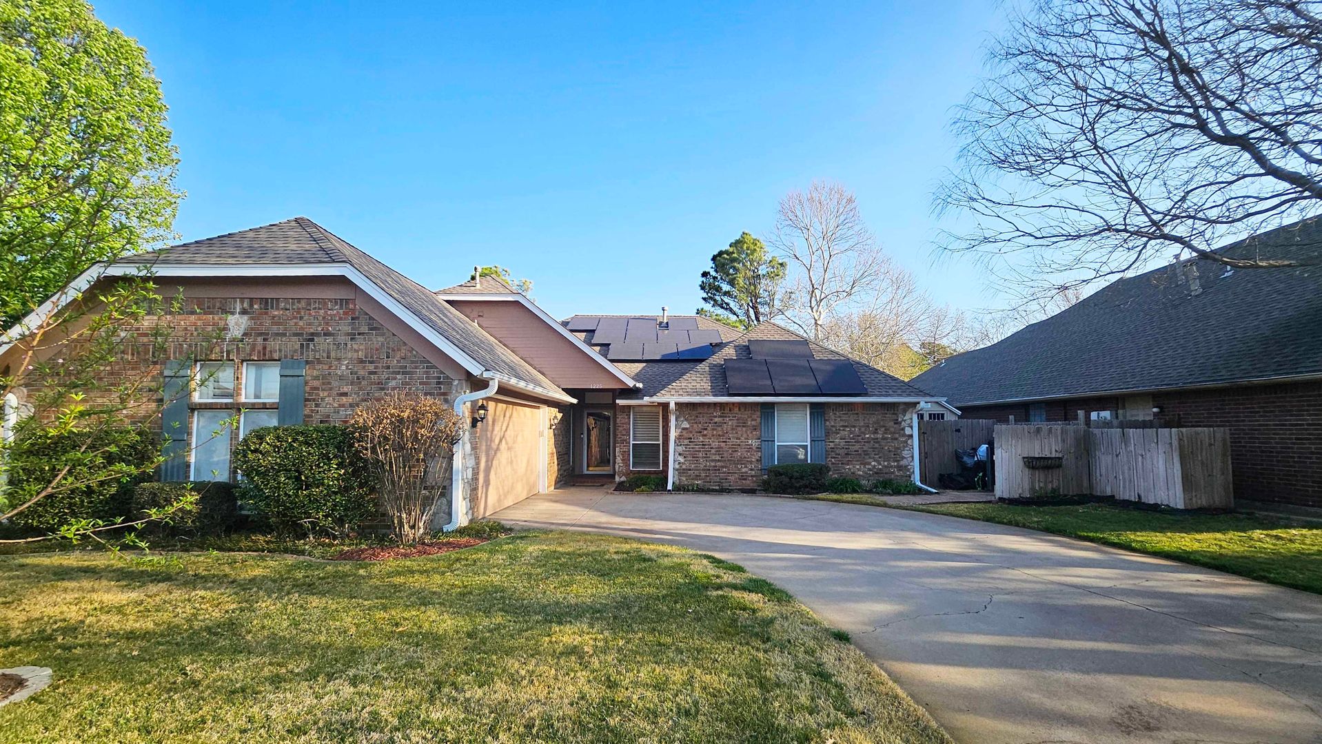 Edmond House: 1225 NW 198th St