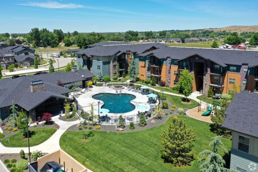 Retreat at Silvercloud - Madison – photo 1