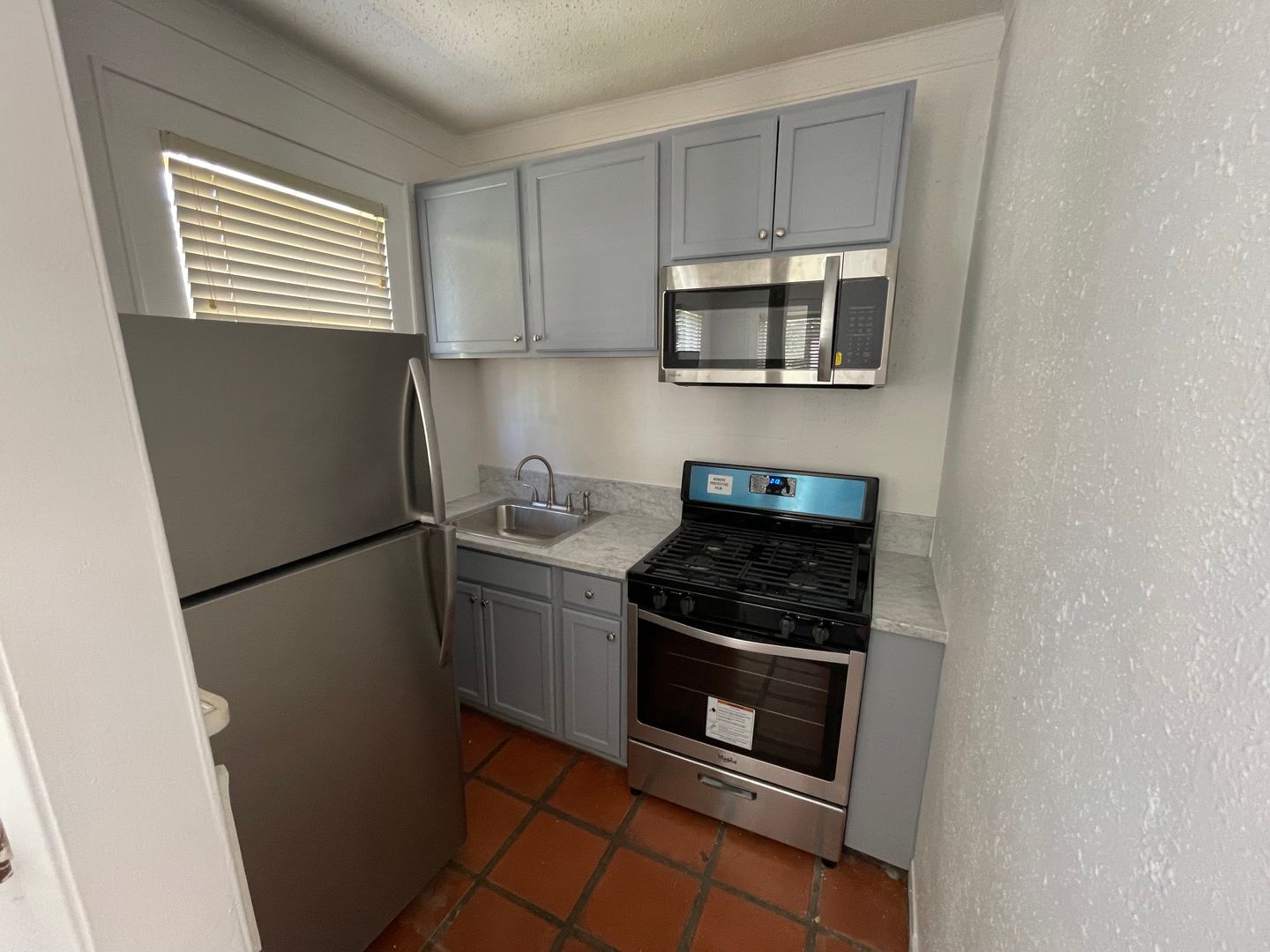 Austin Apartment: 3205 Helms St.