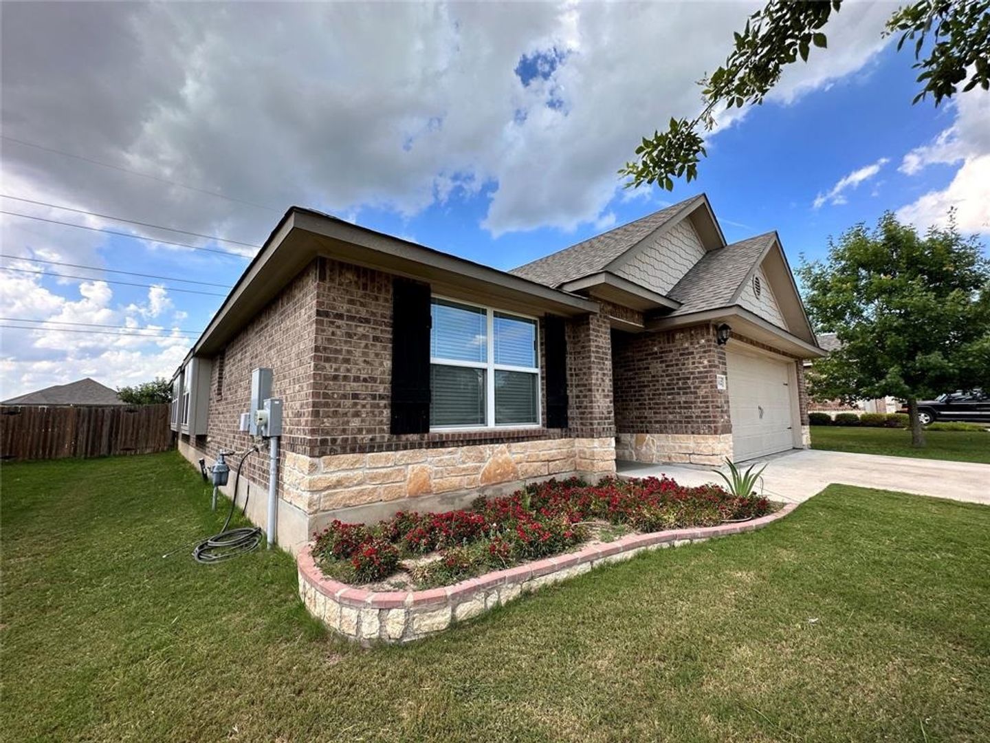 Round Rock House: 5612 Sabbia Drive