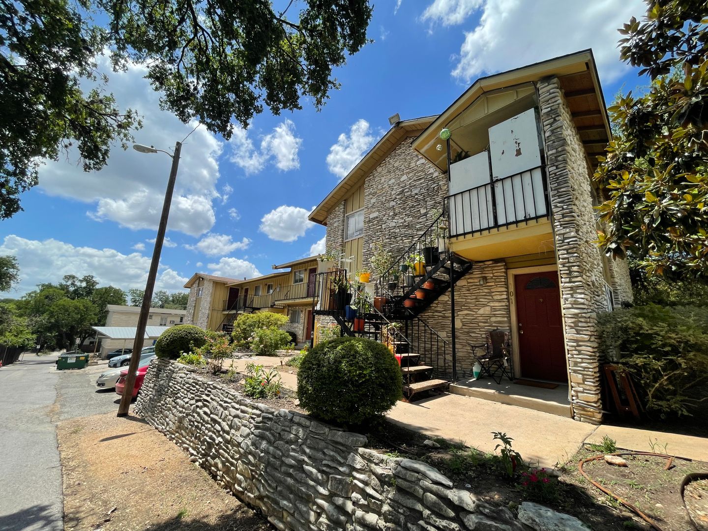 Austin Apartment: 3203 Helms St.