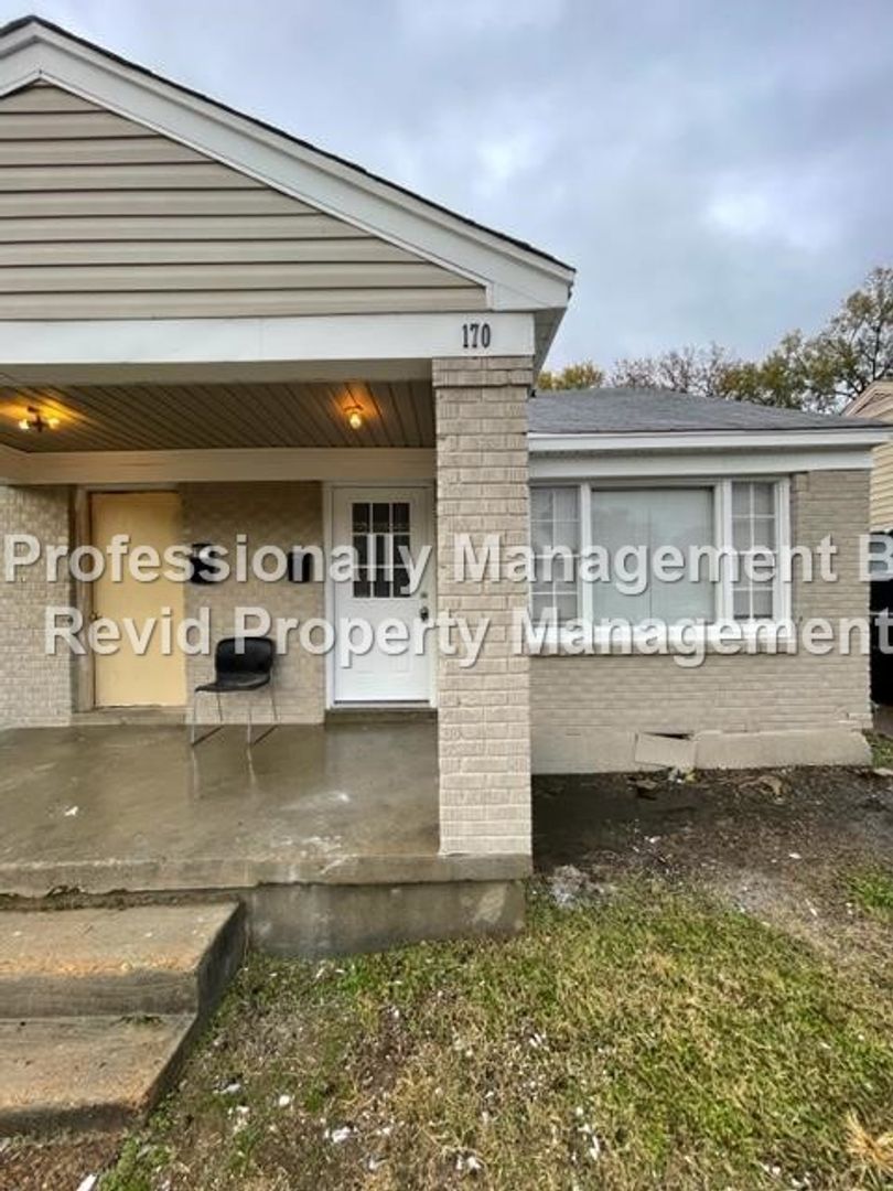 Memphis Apartment: 170 Eastview Drive