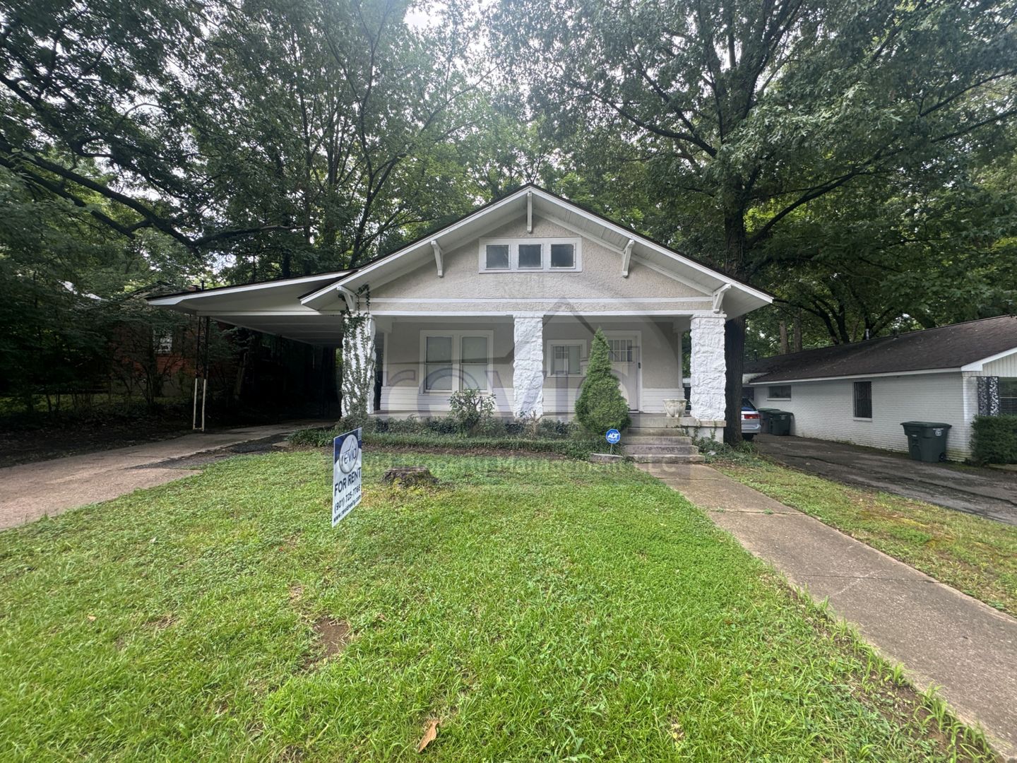Memphis Apartment: 3665 Spottswood