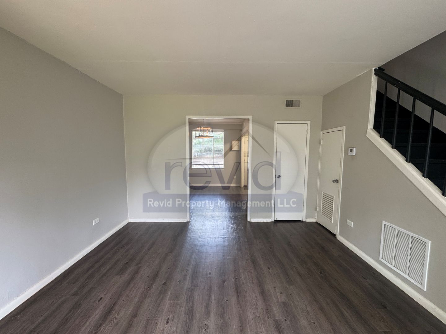 Memphis Townhome: 1300 Goodbar Ave.