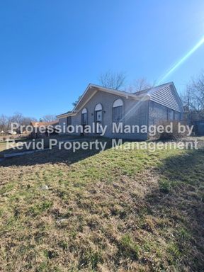 5157 Blacksmith Dr., Memphis, TN 38127