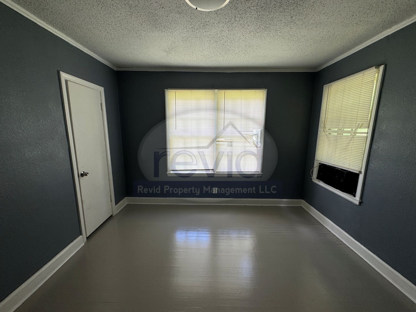 Memphis Apartment: 322 Hodges St.