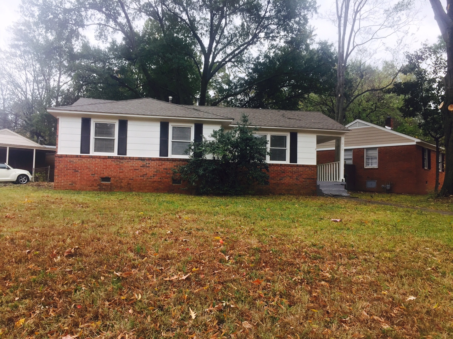Memphis House: 1010 S. White Station