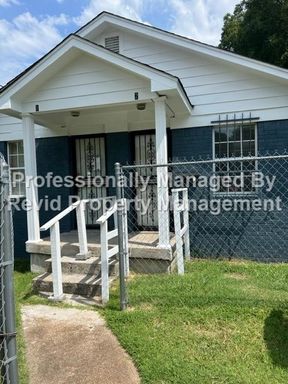 1210 N. Evergreen #2, Memphis, TN 38108