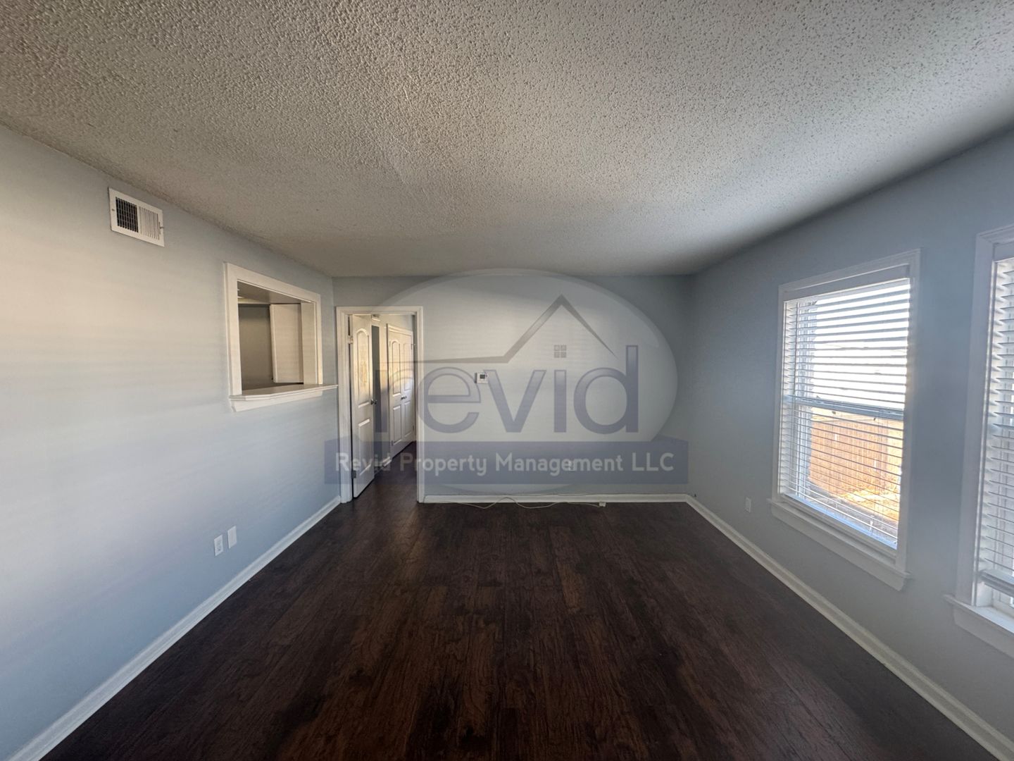 Memphis Apartment: 1626 Monroe