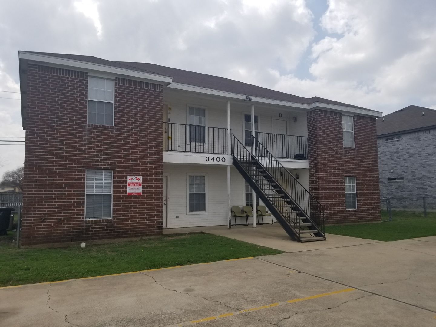 KILLEEN Apartment: 3400 CANTABRIAN
