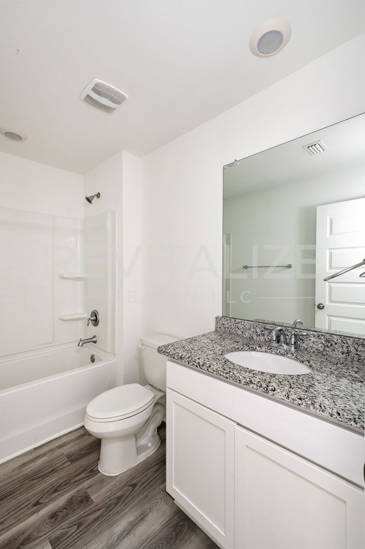 428 Preston Way 8 of 12
