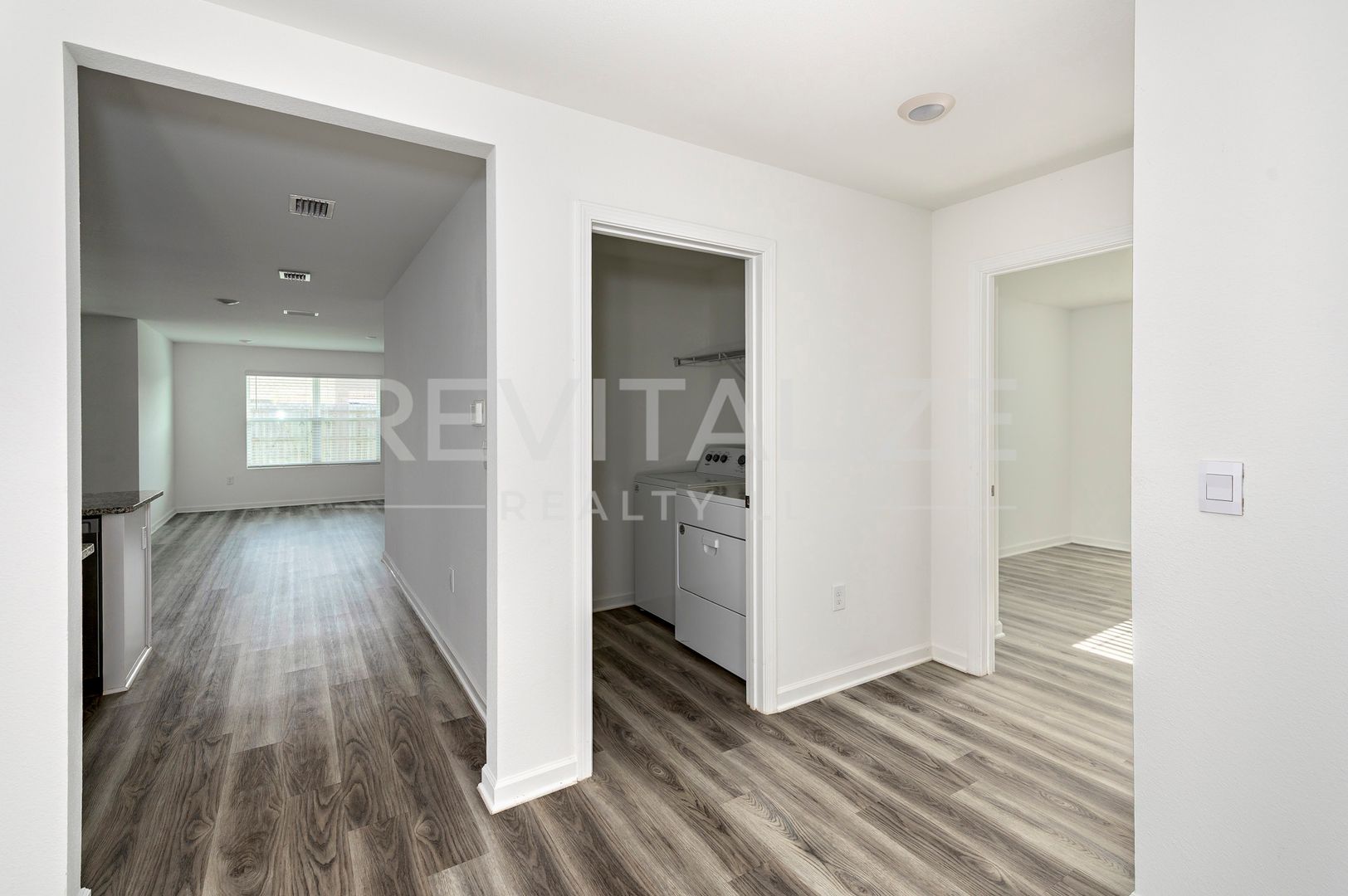 428 Preston Way 12 of 12