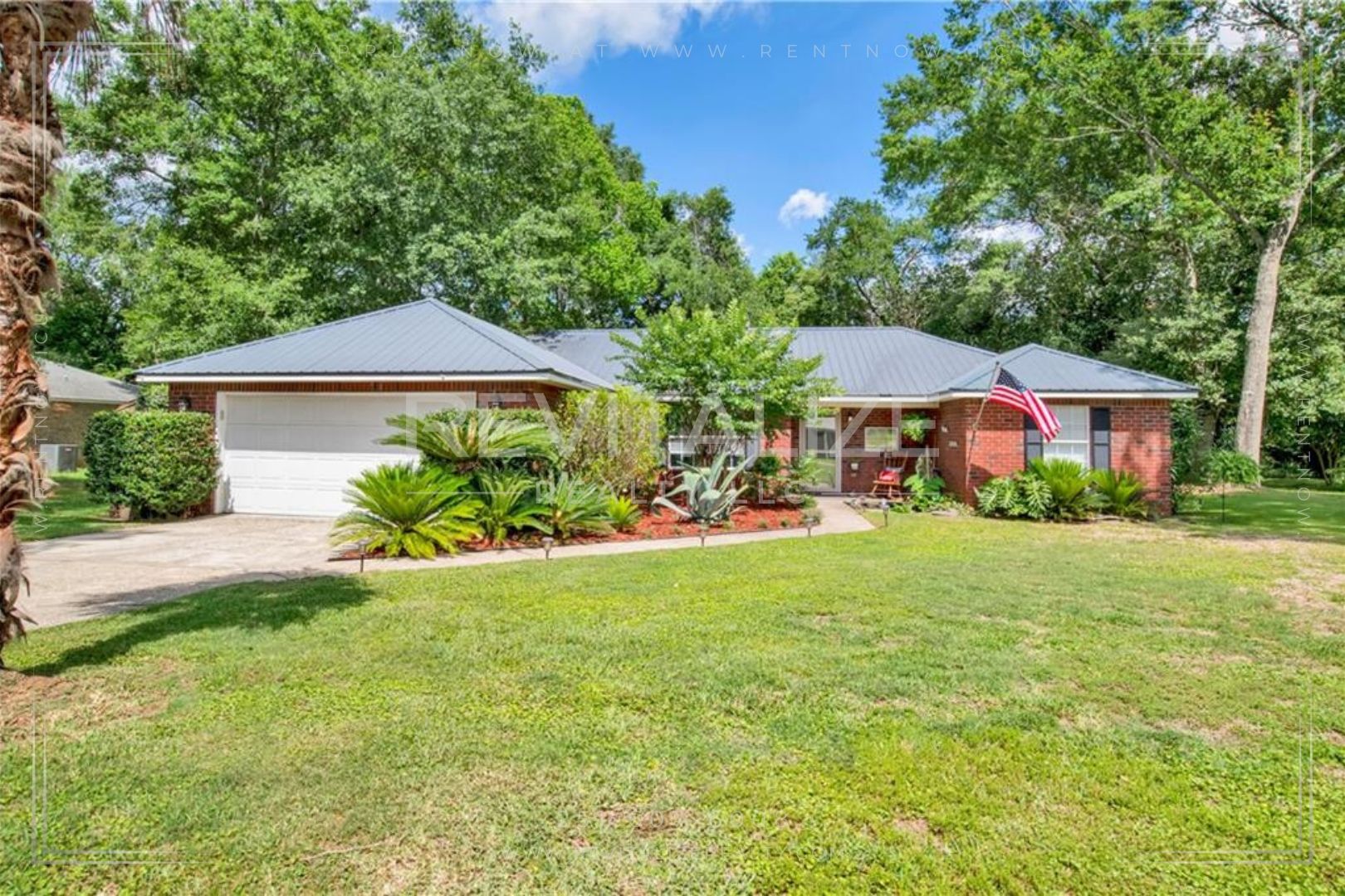 Foley House: 12326 John Arthur Rd