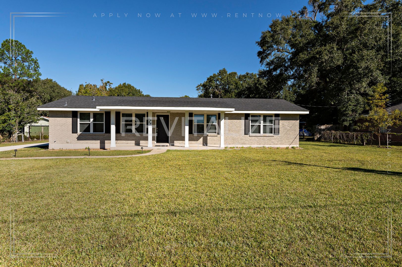 Mobile House: 6424 Shady Ln