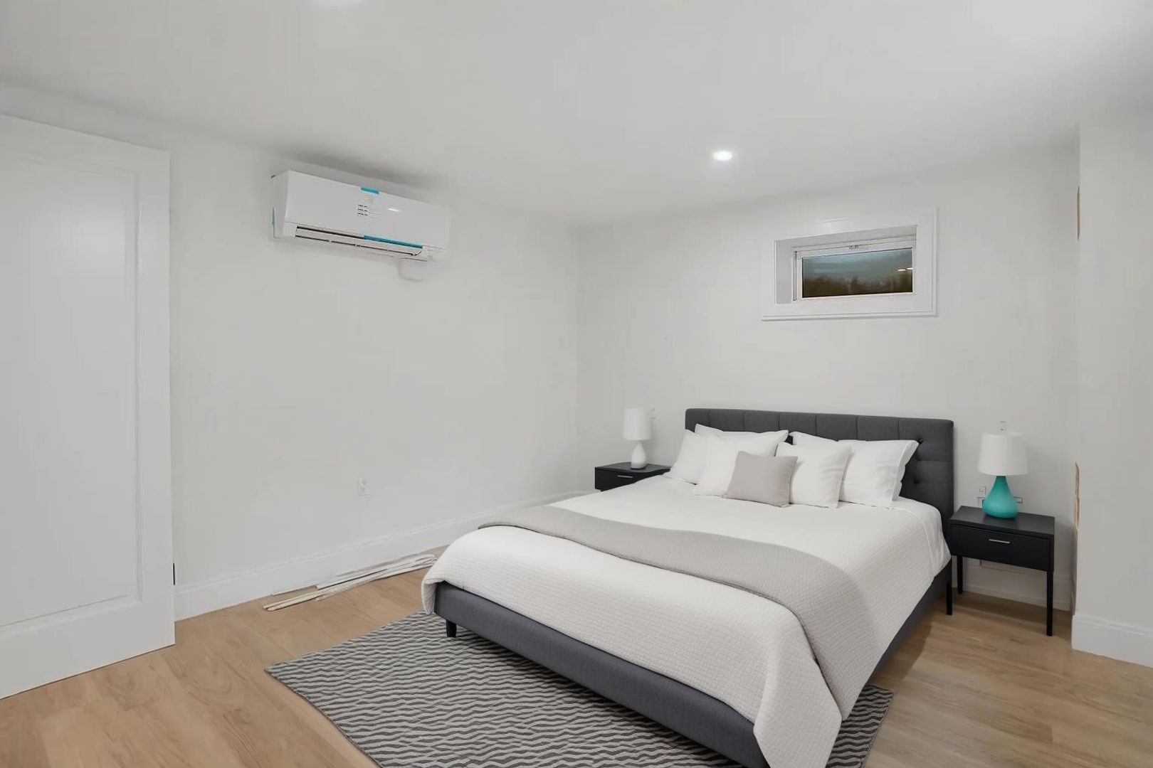 Walpole Apartment: 507 Main St.