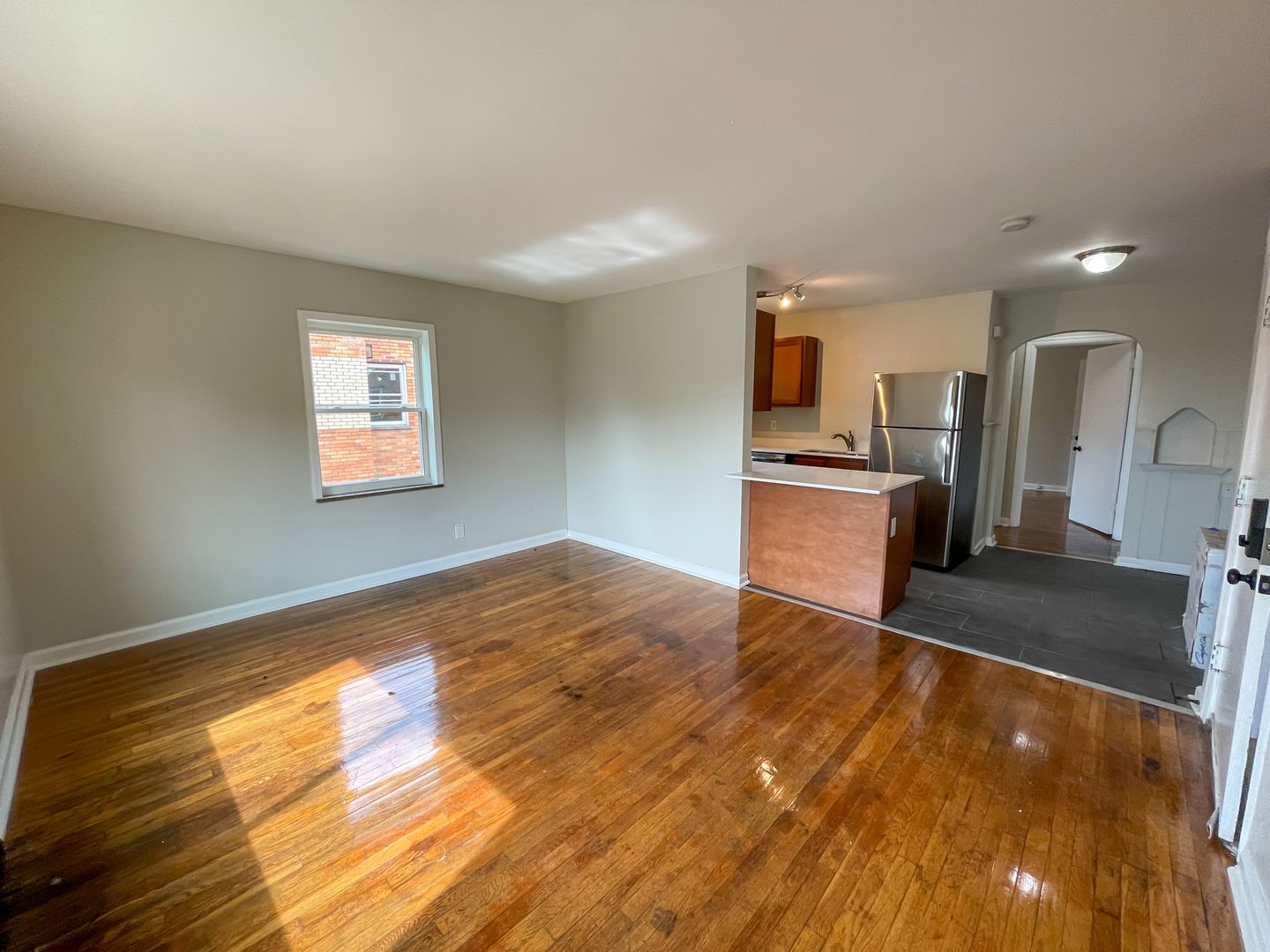 Cincinnati Apartment: 3036-3040 Hackberry St.