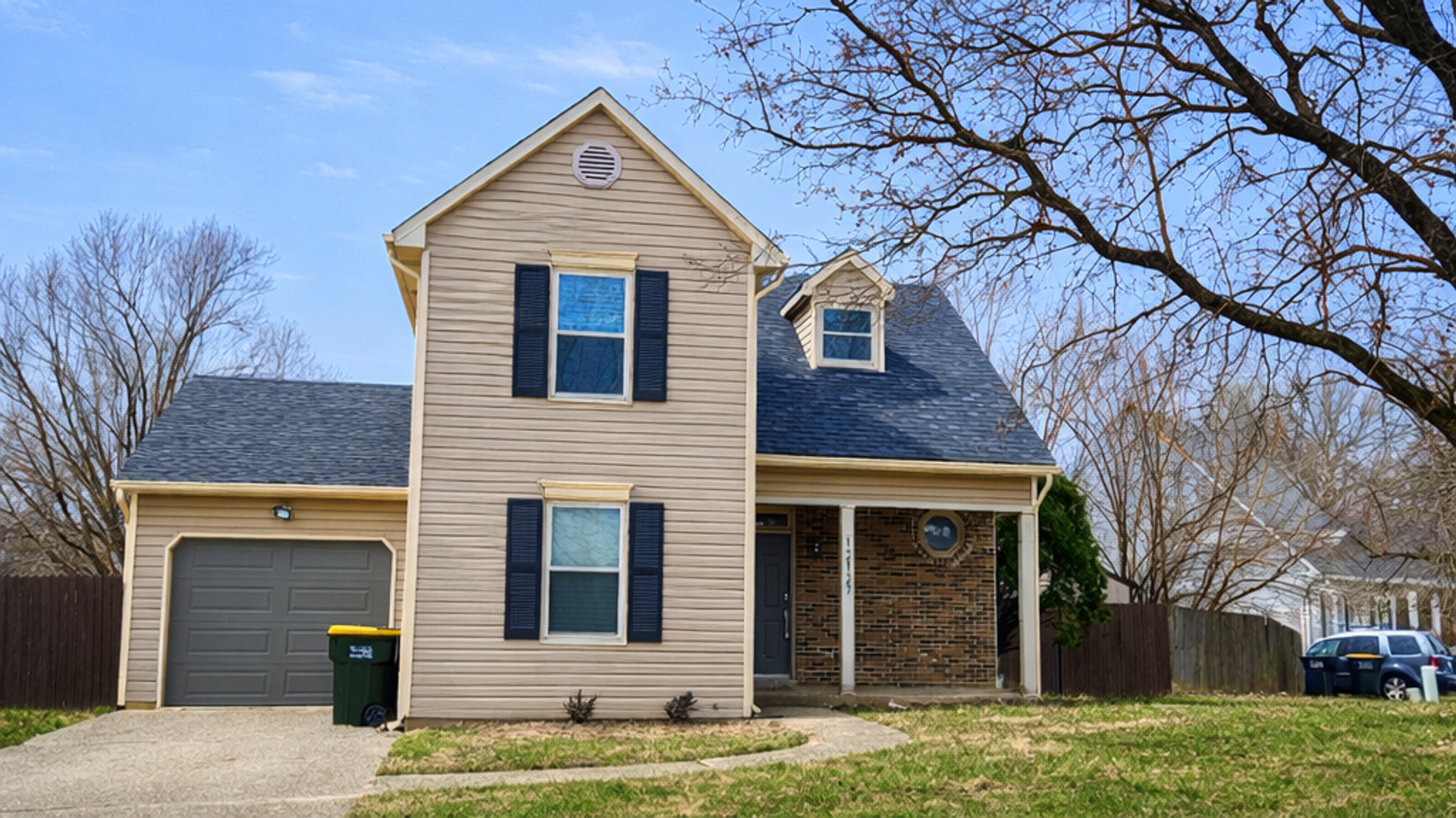 Louisville House: 12127 Bayrun Dr