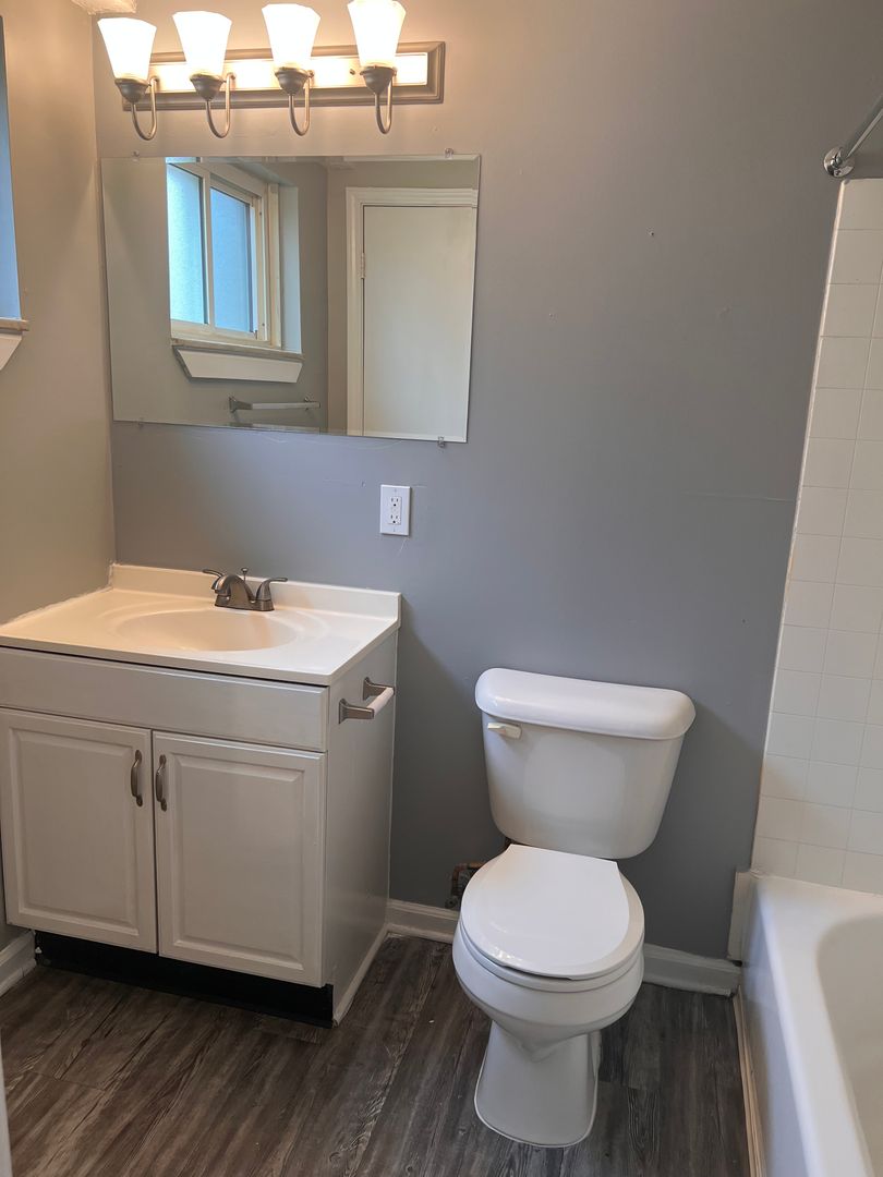 Louisville Apartment: 7320 Southside Dr