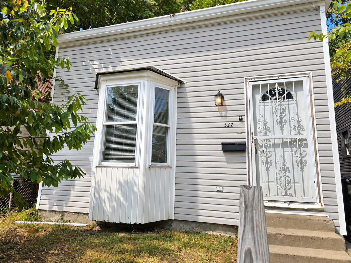 Louisville House: 522 N 29th