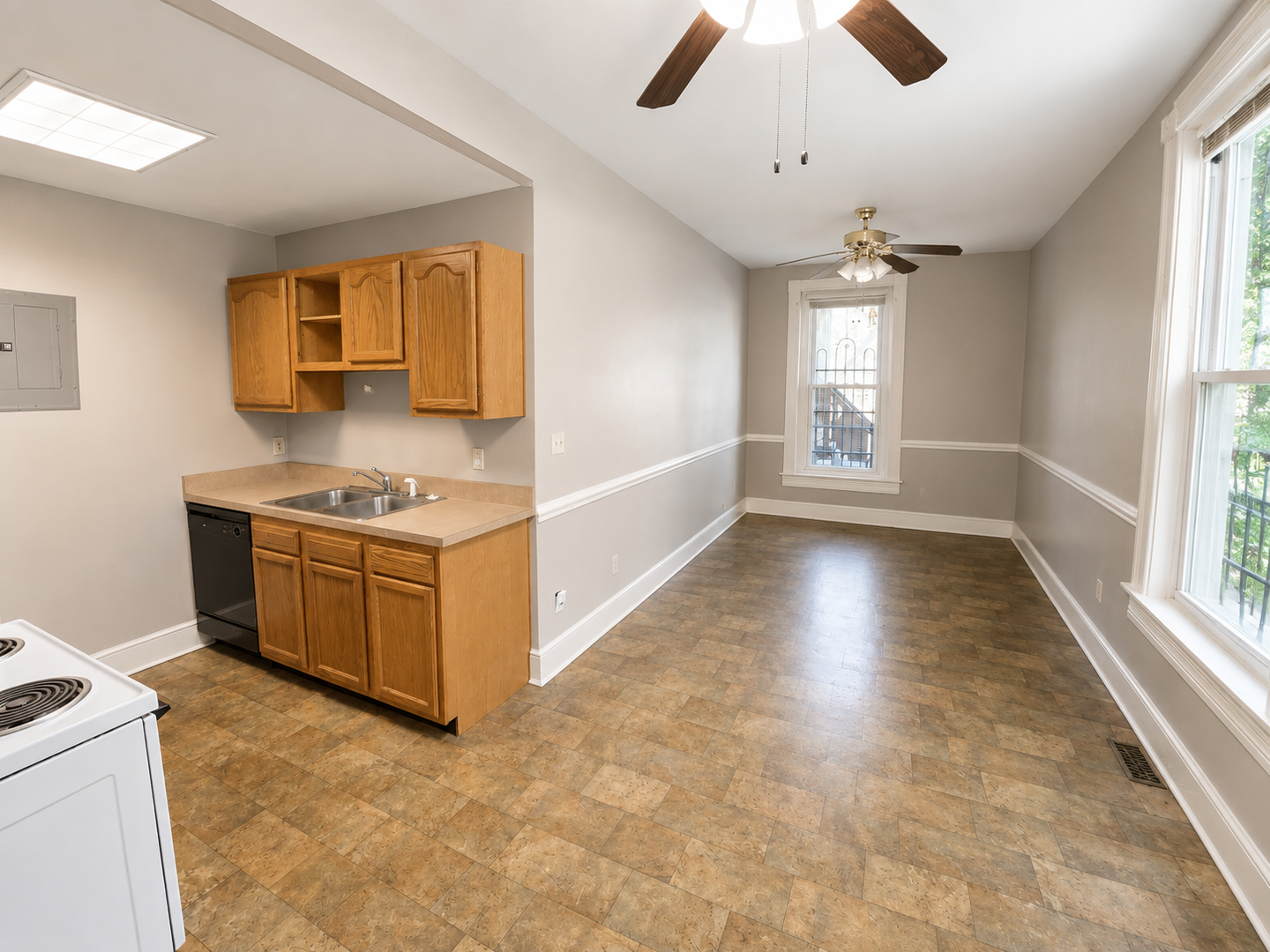Louisville Apartment: 1228 S Brook St