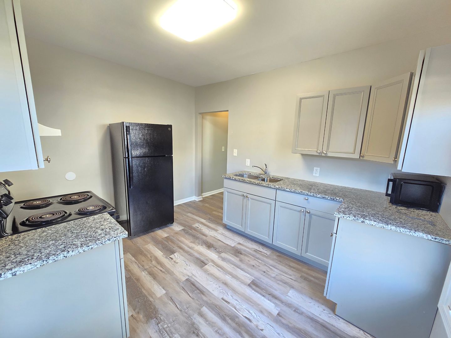 Louisville Apartment: 115 N 46th St