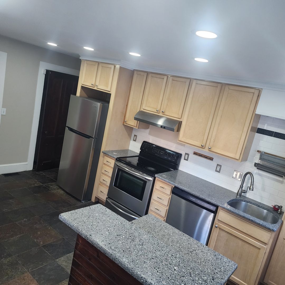 Middletown Apartment: 86-88  Lincoln St