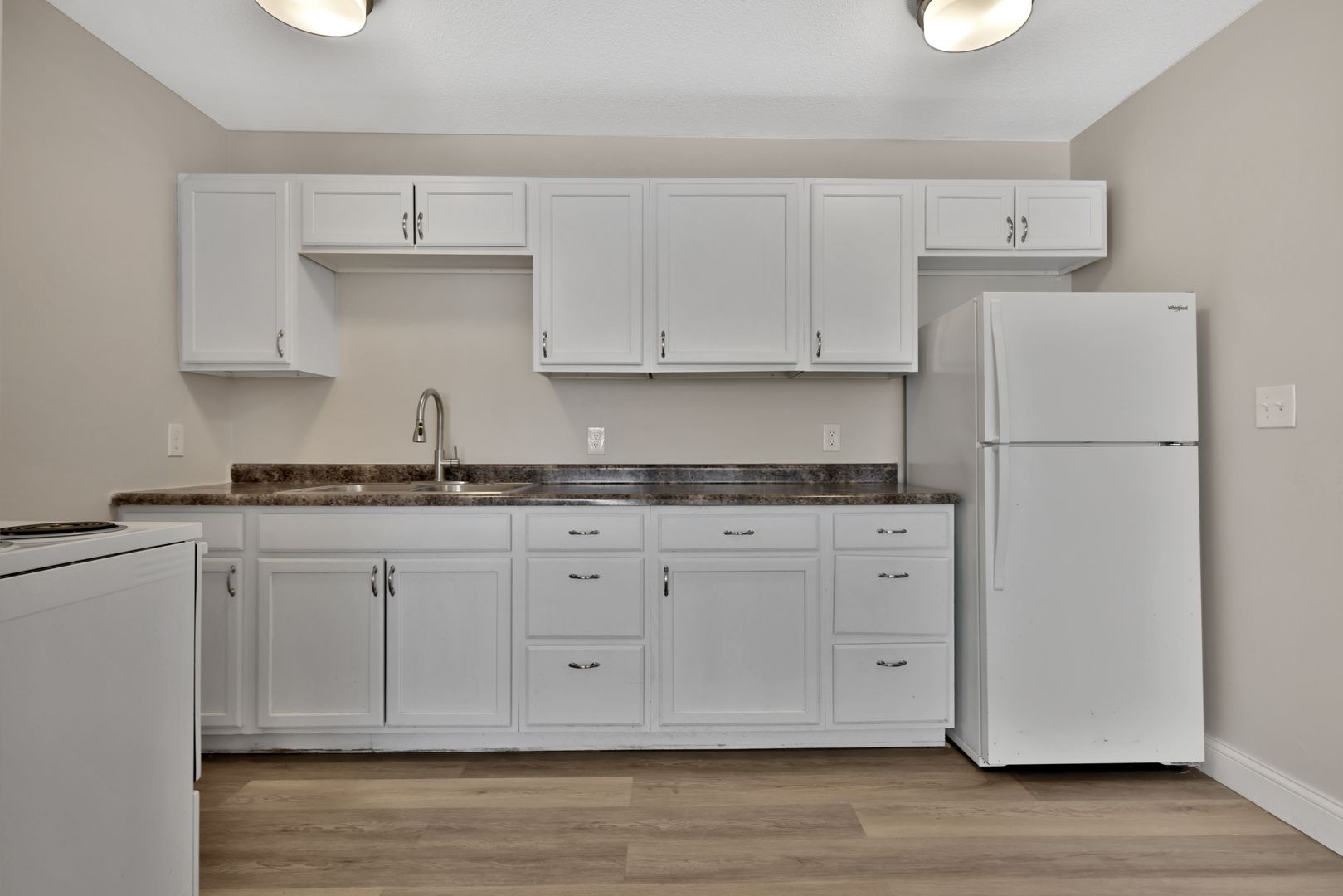 St Paul Apartment: 1032 Duluth St