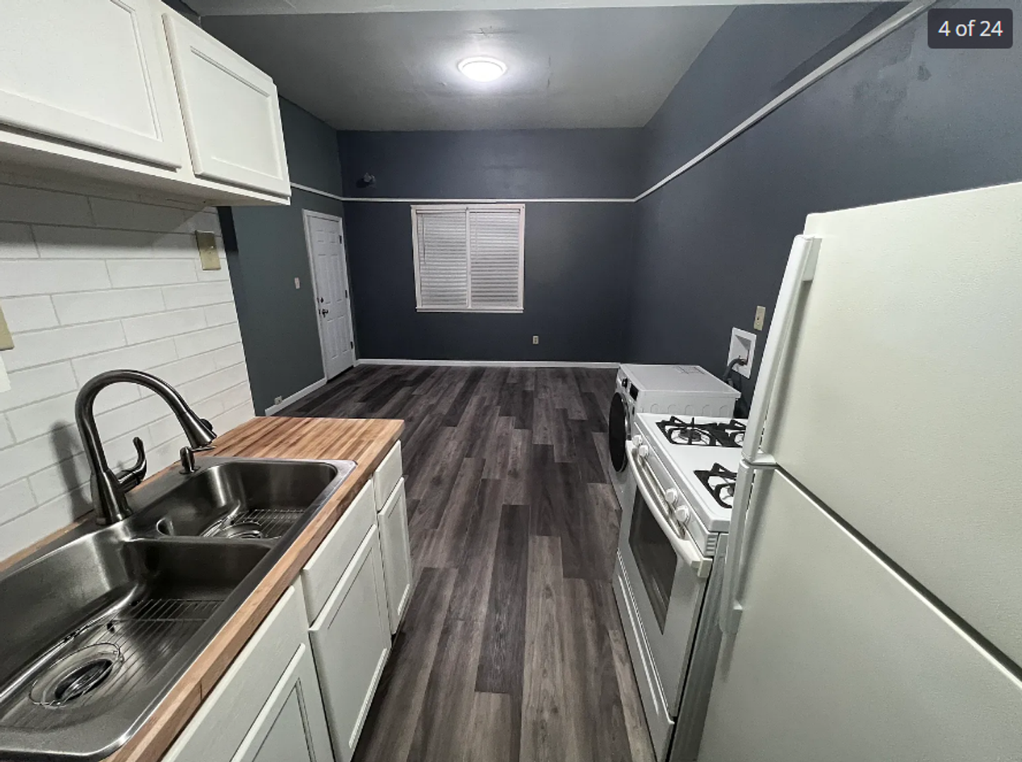 Saint Paul Apartment: 430 Case Avenue East