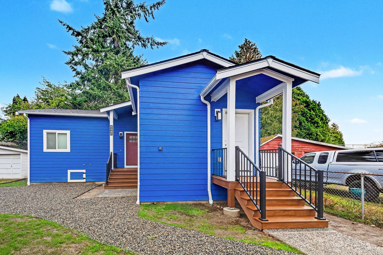 Seattle House: 8440 12th Ave Sw